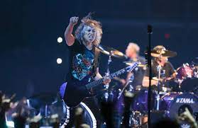 'Eu simplesmente atacaria': Kirk Hammett do Metallica está quase 9 anos sóbrio / 'I would just lash out': Metallica's Kirk Hammett nearly 9 years sober