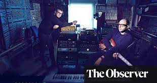 The Chemical Brothers: 'Estamos sempre escrevendo. Estamos sempre no estúdio, sempre fazendo música' / The Chemical Brothers: 'We're always writing. We're always in the studio, always making music'